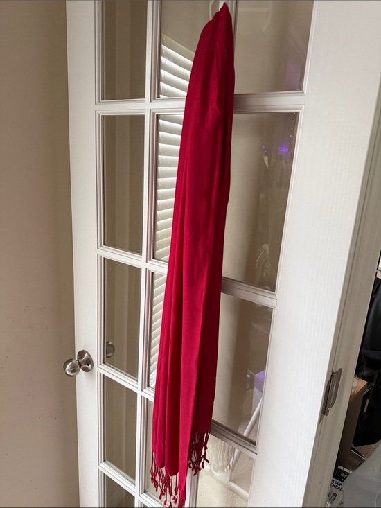Accessories - Women’s Scarf